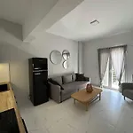 Loutra Apartamento