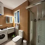 Loutra Apartamento