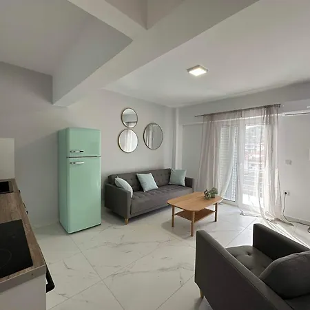 Loutra Apartamento