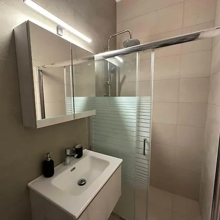Apartment Loutra