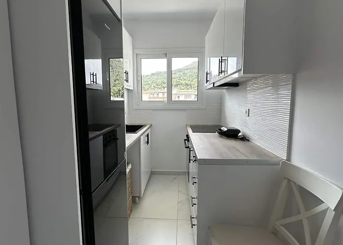 Loutra Loutra Oraias Elenis