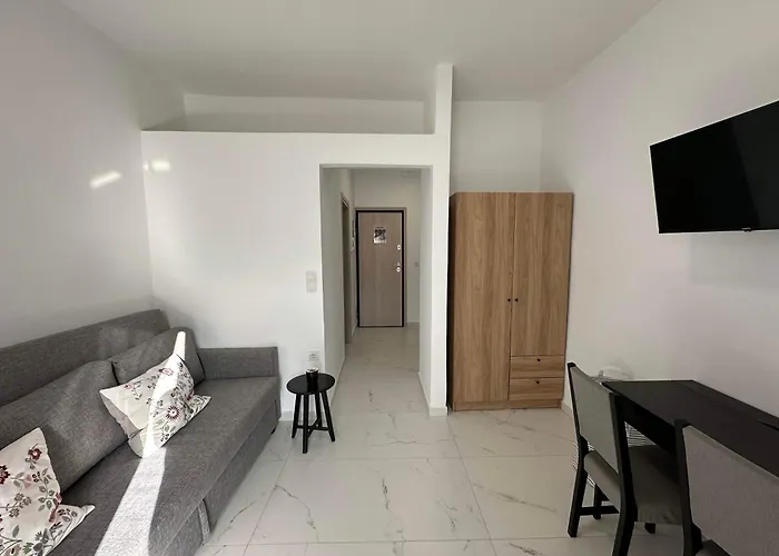 Loutra Loutra Oraias Elenis