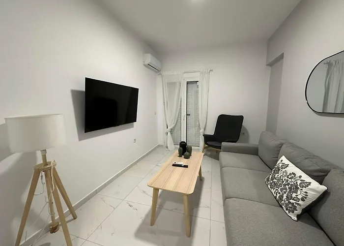 Loutra Apartment *